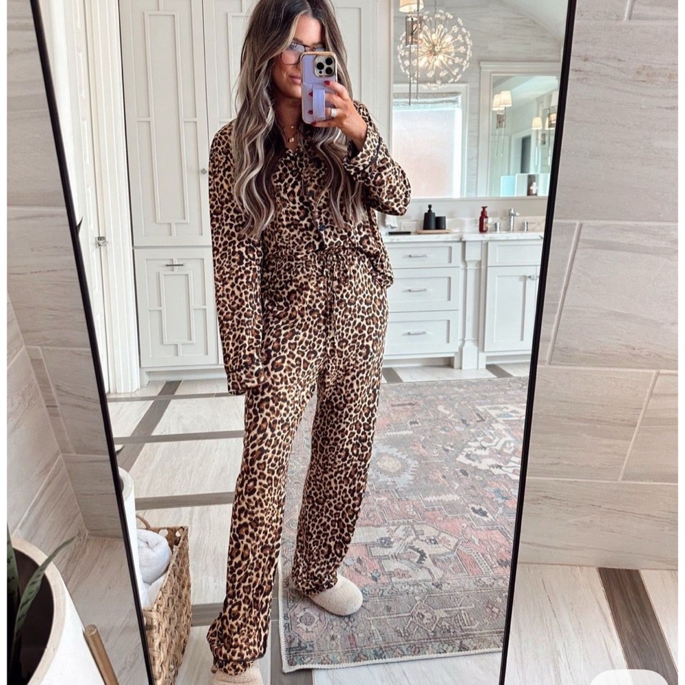 Ralph Lauren Pajama Set/ Button Down/Leopard/Drawstring wide Leg/ 100%Cotton